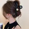 Presilha de cabelo marrom estilo francês para mulheres, moderna e versátil, com toque de luxo, presilha de tubarão, novo modelo 2026, acessório de cabelo tipo garra Maillard
