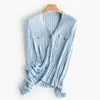 Cardigan fino de tricô estilo coreano, gola V, listras rajadas, cor sólida, dois bolsos, seda de amoreira, manga longa, proteção solar, modelagem slim, para o trabalho, primavera e verão, para mulheres