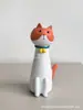 Artículo Popular en Sitios Web Independientes: Florero Hecho a Mano con Forma de Gato Original