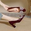Zapatos de Tacón Alto de Punta Cuadrada para Mujer con Lazo y Pedrería Rojos para Boda Zapatos de Novia 2025 Nuevo Primavera y Otoño Zapatos Franceses de Tacón Grueso