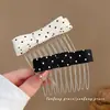 Pente de Cabelo com Laço de Bolinhas em Tecido Japonês Coreano Acessório de Cabelo Doce Francês Simples Pente de Encaixe na Nuca Presilha de Cabelo Exquisite de Alta Qualidade