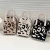 Bolsa Transversal de Tricô para Riqueza Instantânea, Bolsa para Celular, Bolsa Transversal Portátil de Silicone Tricotado, Essencial para Férias