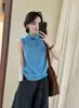 Colete de tricô feminino com gola alta sobreposta, novo estilo coreano casual para o outono de 2026, corte justo, top sem mangas para usar em camadas