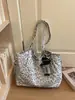 Bolso Tote Nuevo Estampado de Leopardo Otoño/Invierno 2026, Bolso de Hombro/Axila de Gran Capacidad, Bolso Popular de Moda para el Trabajo Este Año