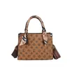 Lenço de Seda de Luxo Leve para Presbiopia Bolsa Tote Bolsa de Mão Feminina 2025 Nova Bolsa de Ombro Transversal de Inverno para o Trabalho