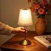 Lámpara de mesa vintage estilo ins de tela plisada transfronteriza con decoración de lazo, luz de noche LED linda romántica creativa recargable para niñas