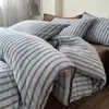 Nuevo Juego Sencillo de Invierno Espeso de Leche Polar Ropa de Cama Cuatro Piezas Funda Nórdica con Borde de Concha de Polar de Coral Sábana Plana Sábana Ajustable Juego de Tres Piezas