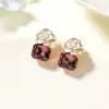 Pendientes de Botón de Camelia Francesa Vintage con Aguja de Plata S925 para Mujer Diseño de Nicho Pendientes Colgantes Geométricos de Cubo de Azúcar Pendientes Versátiles