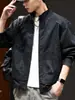 Chaqueta Harrington de Mezclilla Negra con Cuello Alto para Hombre 2026 Otoño Nueva Holgada Tallas Grandes Fresca Ropa de Abrigo para el Trabajo