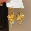 Brincos de Franja de Cristal Oval Vazado Cortado com Zircônia Estilo Étnico Ganchos de Orelha Resistentes Elegantes Brincos Retrô de Alta Qualidade para Mulheres