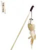 Juguete Popular para Mascotas Transfronterizo Palo de Madera con Plumas de Sisal y Cascabel, Palo para Excitar Gatos, Juguete Resistente a Mordidas para Entretenimiento Propio de Gatos
