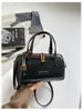 Bolso Boston Versátil de Nicho de Moda para Mujer 2026 Nuevo Bolso de Mano Cruzado de Alta Gama Bolso de Hombro Único para el Trabajo