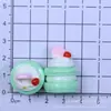 Juguete de Comida Tridimensional Macarrón Pastel Accesorios de Resina Pegamento de Crema Zapato con Agujero Cuerda para el Cabello Funda de Teléfono Celular Parche Venta al por Mayor