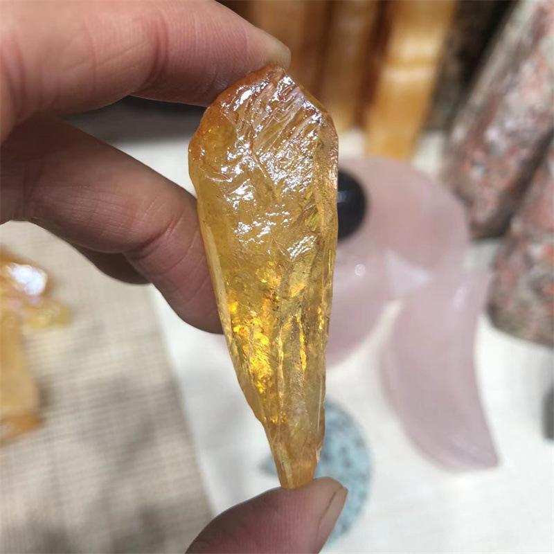 Aura Yellow Quartz Crystal (1)