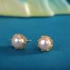 Los pendientes de carácter plata S925 plata de ley color chapado con incrustaciones de perlas simples versátiles moda femenina pendientes de corona