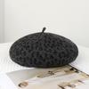 Boina de Lana con Estampado de Leopardo para Otoño e Invierno Sombrero de Pintor Retro para Mujer Sombrero de Botón Británico Cálido Sombrero de Semilla de Sésamo Versátil Elegante