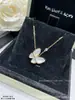 Collar Mariposa Marquise Van Cleef Gama Alta V-Gold con Nácar Blanco y Turquesa, Collar de Clavícula con Baño de Oro de 18K