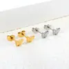 Pendientes de Mariposa Nuevos Transfronterizos para Mujer Diseño de Nicho Ins Pendientes Dulces Elegantes Pendientes de Acero Inoxidable Chapados en Oro de 18K