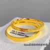 Pulseira de Gelo Triturado com Padrão de Flor de Cerejeira Dourada para Mulheres, Anel Liso com Glitter Brilhante, Pulseira Sólida como Presente de Aniversário para Sua Namorada