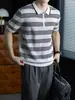 Polo de Malla de Punto Relajado con Bloques de Color a Rayas de Manga Corta para Hombre, Transpirable, Elegante, Camiseta Fina de Media Manga
