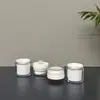 Recipiente a vácuo para creme de 15ML30ML50ml feito de material AS PET, com um frasco interno de PP substituível para creme facial, disponível em dois tipos de tampas