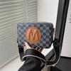 Bolso Cuadrado Pequeño Moda Retro Estampado Bolso de Mujer Verano 2025 Nuevo Bolso de Cámara con Correa Ancha para Hombro Bolso Cruzado de un Solo Hombro