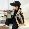Jaqueta corta-vento para meninos Estilo Primavera e Outono 2026 Nova Roupa Infantil Cool Elegante Estilo Coreano Casaco Trench 3 em 1 Roupa de Inverno