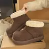 Botas de neve femininas quentes, com forro de fleece e sola grossa, nova coleção de inverno 2026, impermeáveis e antiderrapantes
