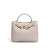 2025 Design de Nicho Sensação de Alto Padrão Grande Capacidade Bolsa de Mão Moda Feminina Versátil Elegante Simples Bolsa Tecida Artesanal