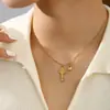 Moda Coreana I Collar Colgante de Pareja Llave y Candado Simple con Diamante para Mujer Acero Inoxidable Chapado en Oro de 18K Lindo Elegante
