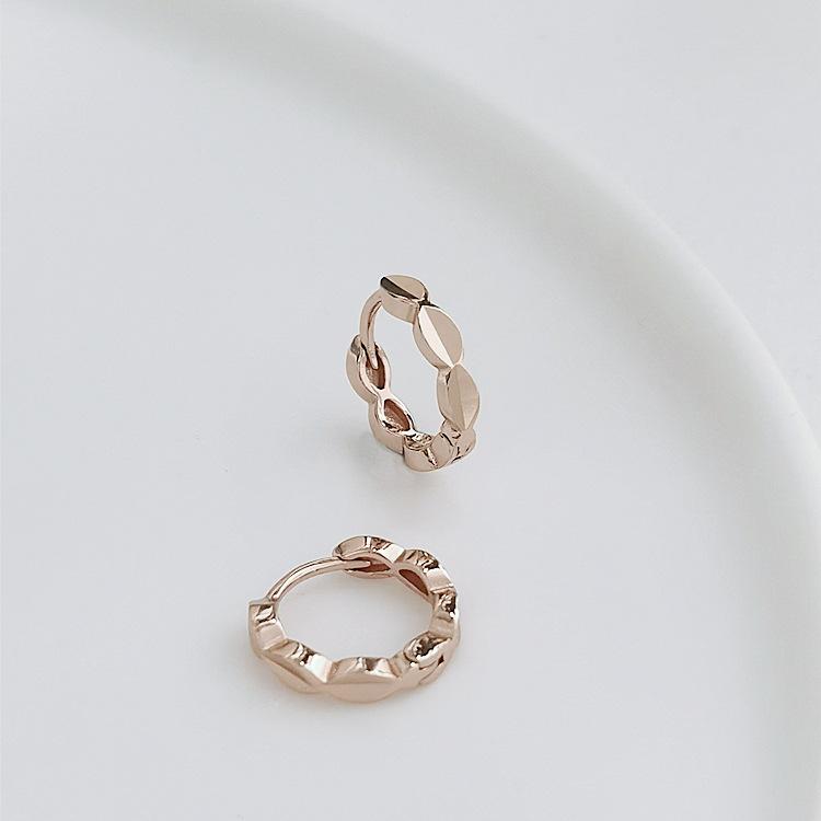 EH601999 2000橄榄型车花耳扣