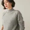 Nuevo Suéter de Cachemira de Color Sólido con Cuello Medio para Mujer Otoño/Invierno 2026, Suéter Base de Punto Grueso Holgado con Puntadas Externas
