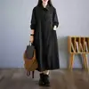 Nuevo Vestido de Pana Retro Artístico Holgado Otoño/Invierno 2026 Cuello Solapa Manga Larga Por Encima de la Rodilla Vestido Camisa Falda Larga