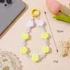 Cadena de teléfono con cuentas florales coloridas estilo Ins, accesorio lindo para funda de teléfono, cadena de muñeca para bolsa de auriculares, colgante anti-pérdida
