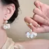 Pendientes de Flor de Perla Elegantes Franceses para Mujer, Pendientes de Hada del Bosque de Dos Formas de Llevar, Pendientes de Nicho de Lujo Ligero