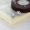 Fone de Ouvido Bluetooth Sem Fio Coração Pétala Doce e Fresco Fivela de Orelha Feminina Fivela de Diamante Destacável Joia de Moda Decorativa
