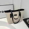 Bolso de paja de gran capacidad para mujer, bolso de hombro combinable de estilo occidental, bolso de mano explosivo popular, nueva moda 2024