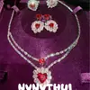Collar de Princesa Fugitiva de Cenicienta con Gema de Corazón Rojo Set de Anillos de Corazón de Diamante Rosa de Lujo