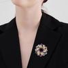Broche de Bauhinia, popular en Europa y América, con doble hoja de aleación de flores, chapado en oro, con diamantes, color atmosférico, accesorios para trajes.
