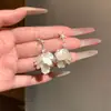 Pendientes de Tachuela con Borla de Pétalo, Concha y Estrella de Mar Estilo Vacacional para Mujer Lujo Ligero Sensación de Alta Gama Únicos Hermosa Atmósfera Pendientes