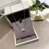 Luochen Little Red Book Mesmo Estilo Colar Pingente de Diamante em Forma de X Luxo Acessível Elegante de Alta Qualidade Versátil Exquisito Corrente de Clavícula