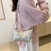 Nuevo bolso pequeño de estilo chino occidental para mujer, bolso cruzado de moda de primavera y verano 2024, bolso bordado a mano bajo el brazo.
