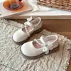 Sapatos de Princesa para Meninas 2026 Nova Moda Primavera e Outono Sapatos de Couro com Pérolas para Meninas, Sapatos de Performance Mary Jane com Solado Macio, Modernos