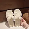 Novos chinelos de algodão Xiaoxiangfeng H outono e inverno, chinelos peludos para mulheres, adequados para uso externo, sola plana, chinelos dopamina 2026