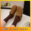 Chinelos Femininos para Exterior Estilo Birkenstock 2026 Verão Novo Retro Slip-On Fáceis de Usar Sapatos Meio Chinelo