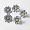 Flores Artificiais, Flores Simuladas, Flores da Sorte com Núcleo Verde, Flores de Seda de Seis Pétalas, Materiais para Flor de Presilha DIY, Flores para Decoração de Casa e Casamento