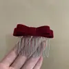 Faixa de Cabelo de Veludo de Luxo com Laço e Design Ondulado Dentado, Presilha de Cabelo Estilo Francês para Dar Volume ao Topo da Cabeça, Acessório de Cabelo de Boutique