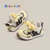 Zapatos para Bebé y Niño Pequeño Temporada Primavera y Otoño 2026 Color Bloqueado Versátiles para Niños Suela Suave Antideslizantes Funcionales para Niñas