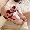 Versión de alta calidad de los mismos zapatos casuales deportivos de cordones asimétricos feos y lindos para dedo gordo grande, zapatos de entrenamiento moral Forrest Gump para mujer 2025 al por mayor