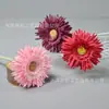 Flores Artificiales, Crisantemos de Seda de Tallo Único para Arreglos de Escena, Flores de Seda para Exhibiciones en el Suelo, Flores de Lirio de Lis de Tallo Único para Exhibidores de Ventanas de Centro Comercial